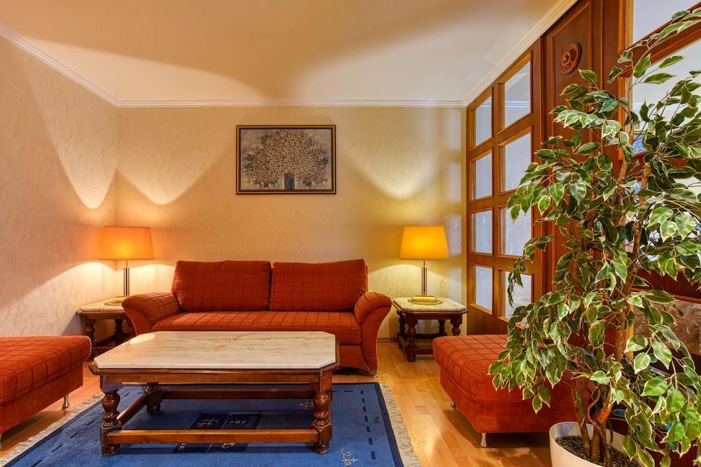 Ff&E Hotel Bavaria Fürth Dış mekan fotoğraf