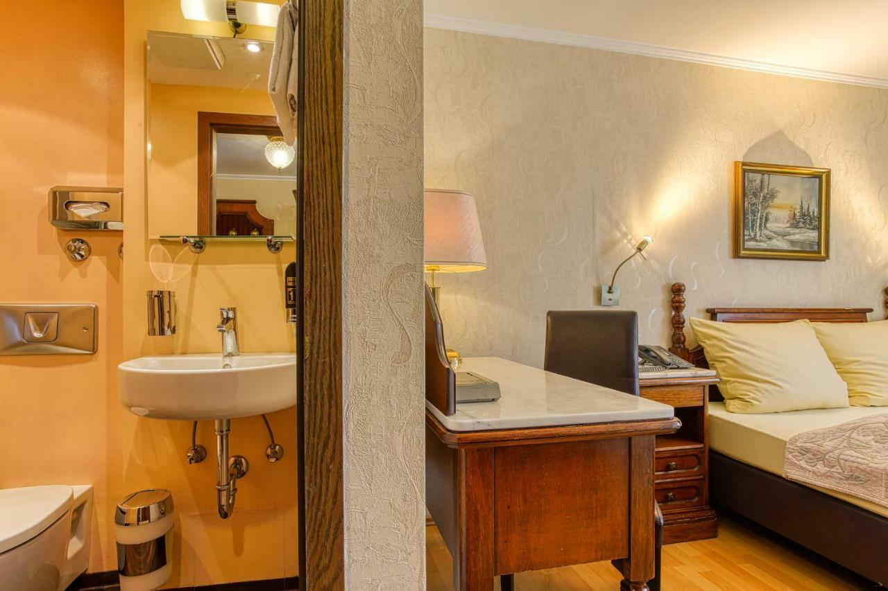Ff&E Hotel Bavaria Fürth Dış mekan fotoğraf