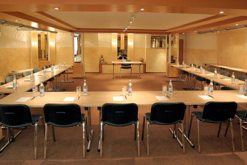 Ff&E Hotel Bavaria Fürth Dış mekan fotoğraf